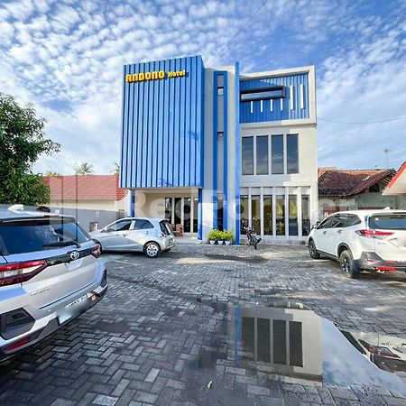 Hotel Andono Near Yia Mitra Reddoorz Temon Exterior photo